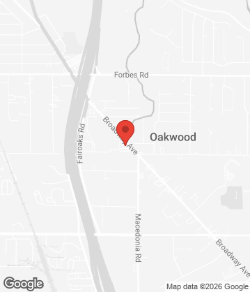 Map of B & M Bar B Que - Oakwood Village - 23840 Broadway Ave, Cleveland, OH, 44146, US